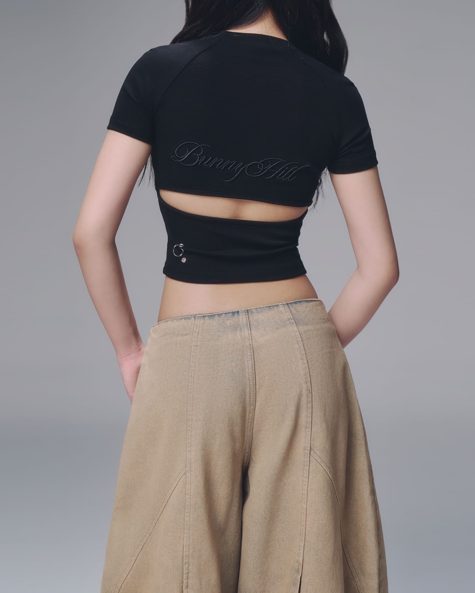 BunnyHill Bunny Charm 墜飾短版 Tee